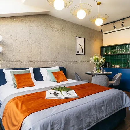 Estery12 - Loftaffair Collection Apartment *