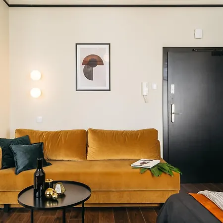 Estery12 - Loftaffair Collection Apartment