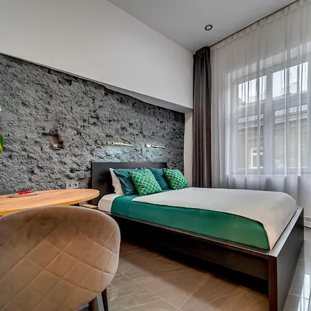 Komorowski Luxury Guest Aparthotel Krakow