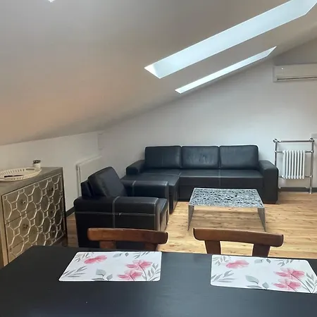 Florianska Deluxe With Air Condition Apartment
