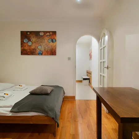 Apartment Stylish 2 Bedroom Morsztynowska Street *