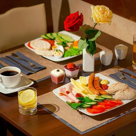 Hotel Santi 4*