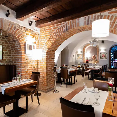 Rubinstein Otel 4*