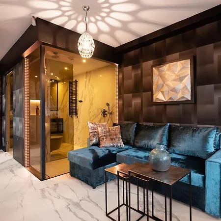 Art Boutique - Center 4* Kraków