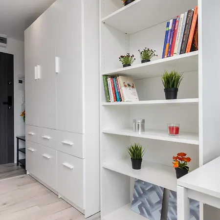 Apartment Czarnowiejska Mini Krakow