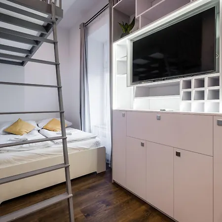 Apartamento Old Railway Station View Lubicz Wawelofts Cracovia