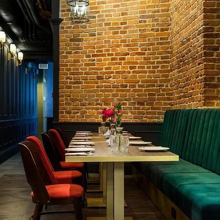 Golden Queen 4* Krakow