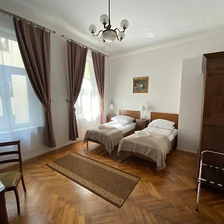 Apart Otel Maria 2*