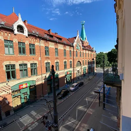 Maria 2* Krakow