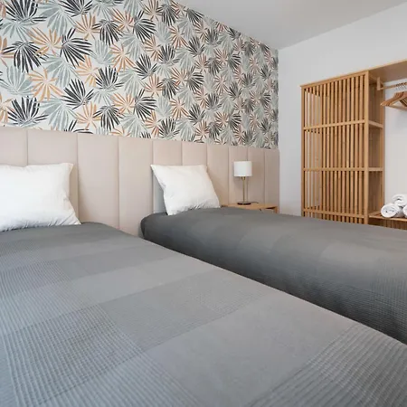 Weissa 7 * Kraków