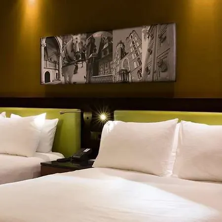 Hampton By Hilton 3*