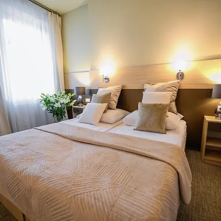 Kazimierz Iii Hotel