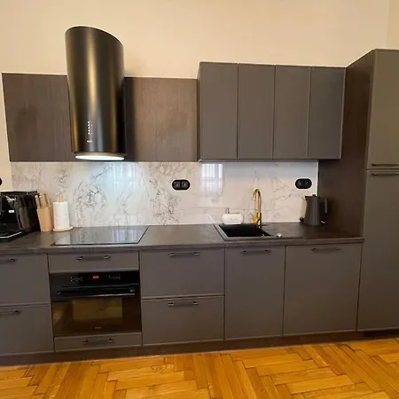 Crown Pearl - Wonderful Apartment, 110scm, 4 Cracovia