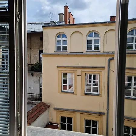 Apartment Brokilon House *