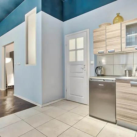 Tyzenhauz Zygmunta Augusta Street Apartman *