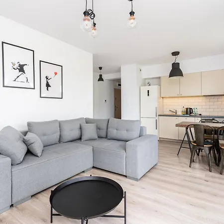 Rogozinskiego 2-bedroom *