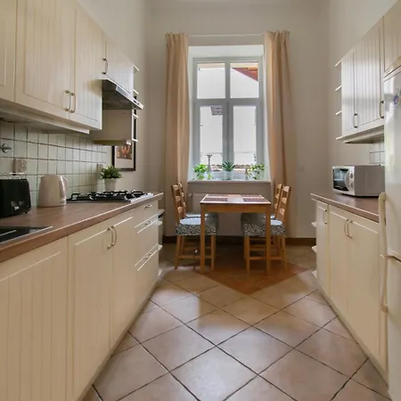 Apartman Ground Floor Family *