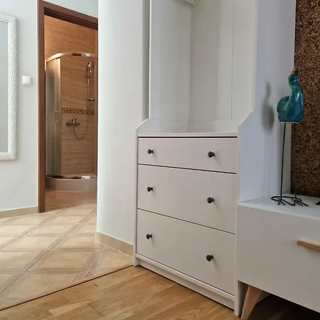 Apartment Brokilon House *