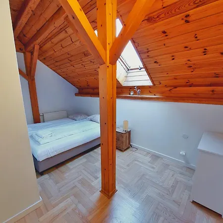 Blisshouse Luxurious Calm And Energetic Spot Near By Surrounded By The Forest Where Will Find Your Peace And Your People 크라쿠프