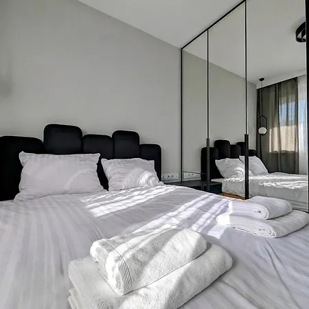 Kazimierza Wielkiego 51 By Homeprime Apartment Krakow