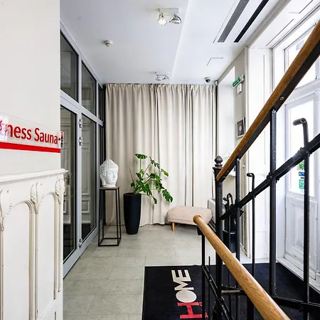 Home Aparthotel 4* Krakow