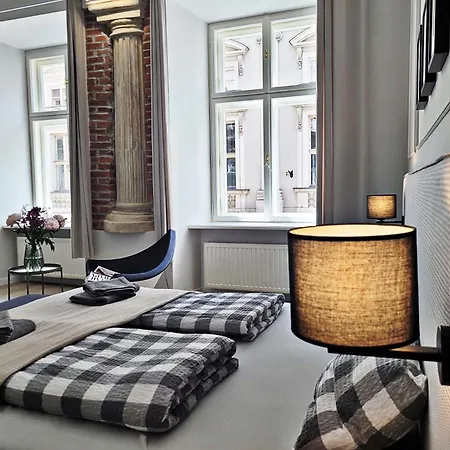 Anny 5 Aparthotel