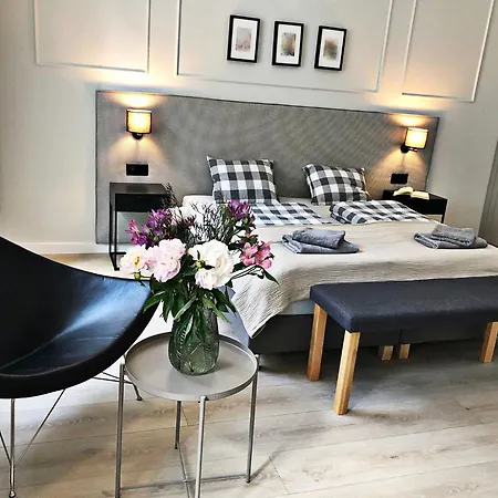 Aparthotel Anny 5