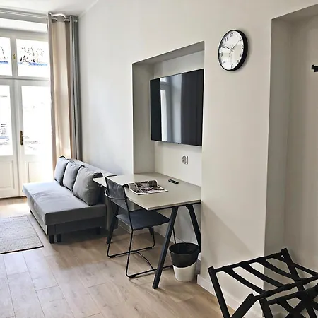 Aparthotel Anny 5