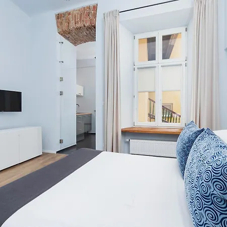 One Bedroom - Sarego 28 Street Apartment *