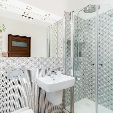 Modern Ii With Free Underground Parking Apartamento