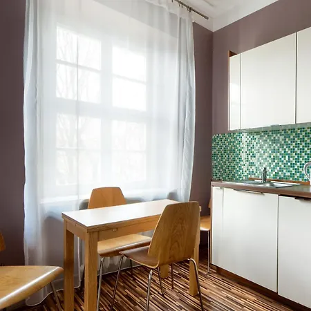 Apartament Mikołajska 5 *