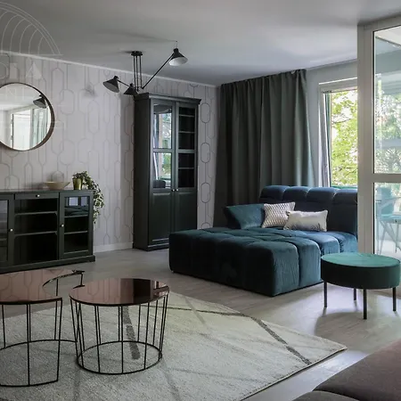Fragola Old Town Apartment