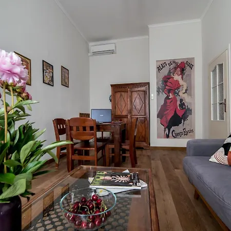 Be Happy Apartment
