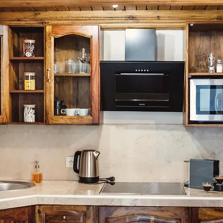 Be Happy Apartment *