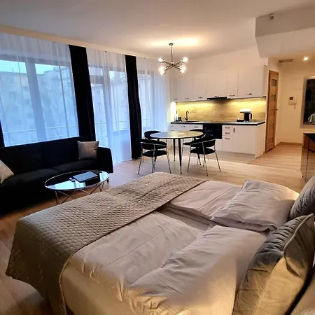 Nook Nook Kazimierza Wielkiego 104 *