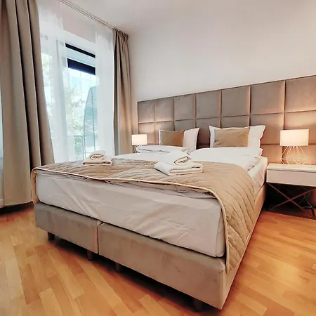 Nook Nook Kazimierza Wielkiego 104 * Kraków