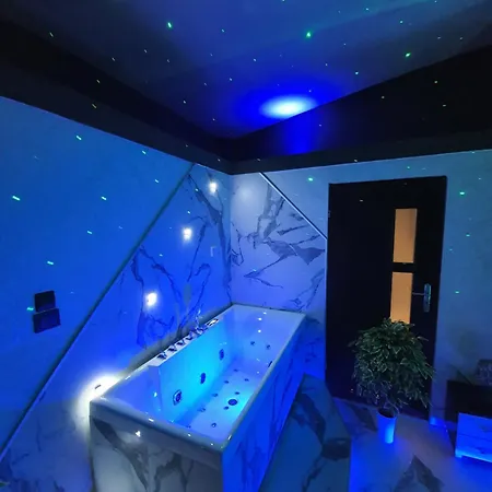Hotel apartamentowy Dunajewski 3*