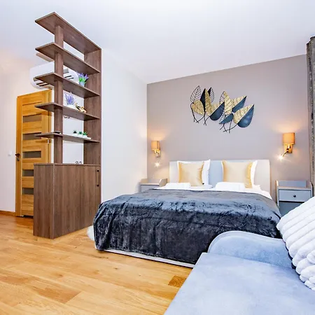 Inpoint G11 Near Old Town & Kazimierz District & Parking Option Apartment *