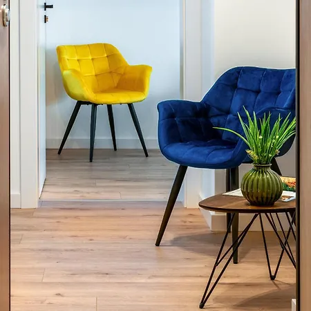 Inpoint Spacious Near Main Square & Kazimierz District Апартаменты Краков