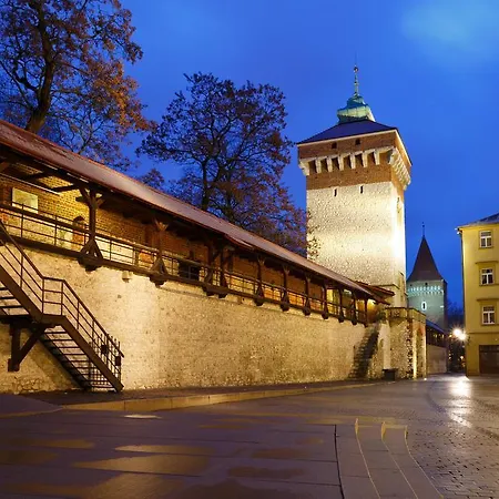 Apart Otel Emaus Krakow