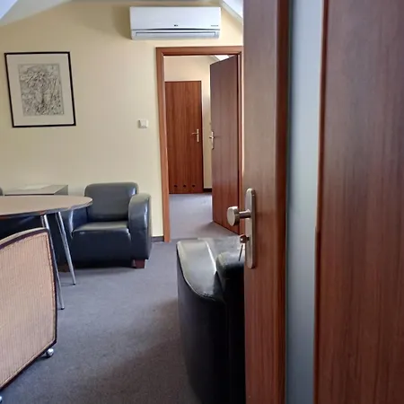 W Palacu Aparthotel Krakow