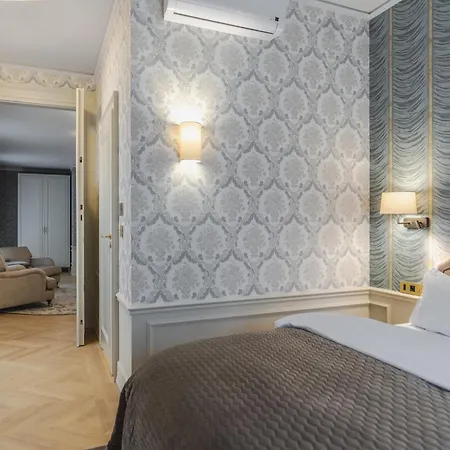 Unicus Palace Old Town - Destigo Hotel Krakow