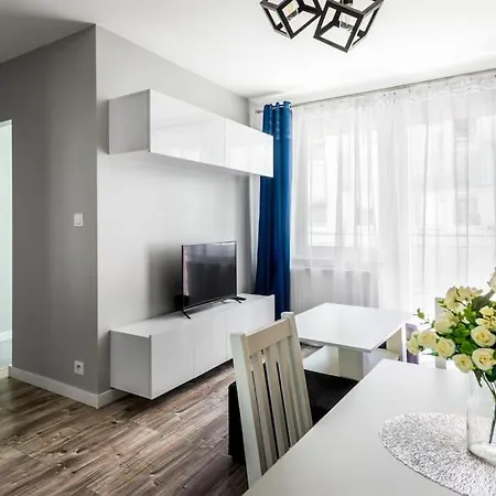 Apartament Elegance 2 Pokoje, Balkon, Srodmiescie *