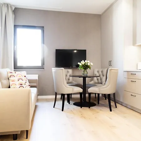 Househost Smolensk 33-309a 아파트 *