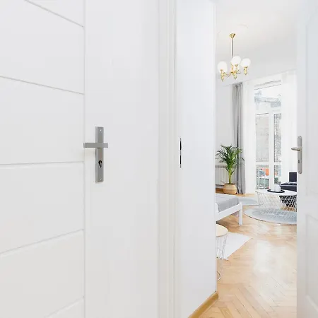 Two Bedroom - Starowislna 66 *