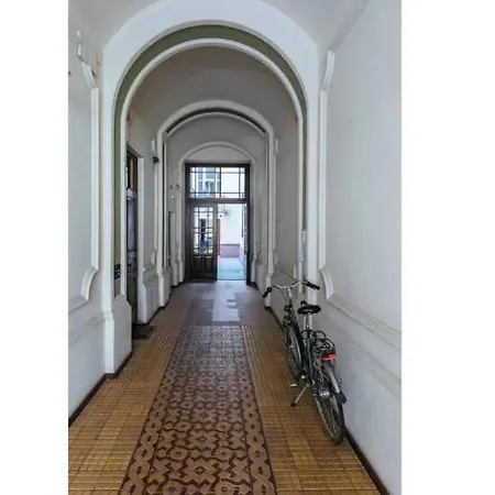 With Mezzanine - Radziwillowska 27 Daire *