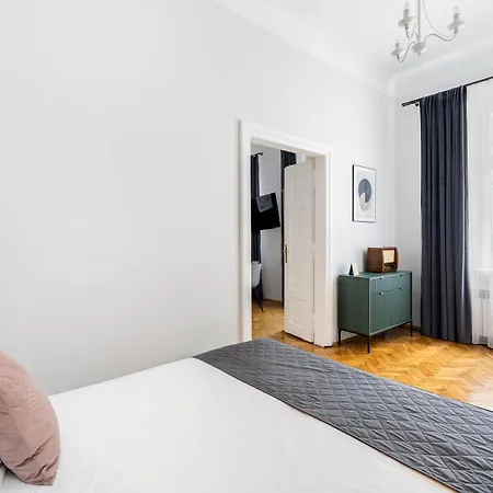 Wawel Boutique - Old Town Aparthotel 3*
