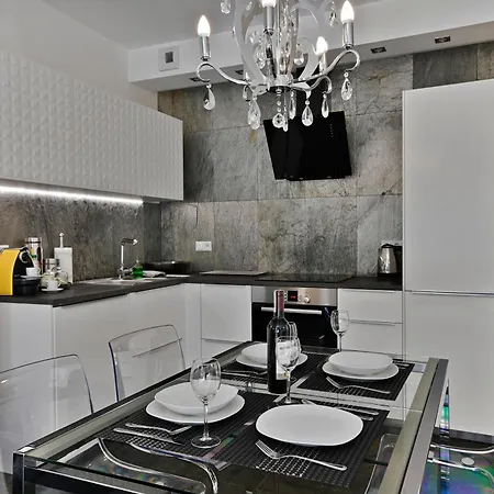 Prestige Browar Lubicz Stare Apartment *