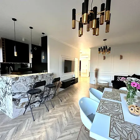 Mozarta Sky Terrace Vip 2-bed Apartment
