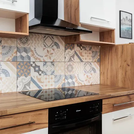 Apartment Charming Near The Main Market Square - By Upstairs *